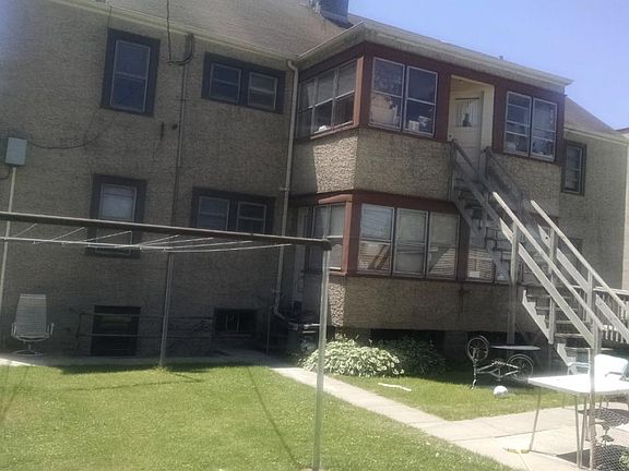 2nd image of 814 Marie Ave APT 4