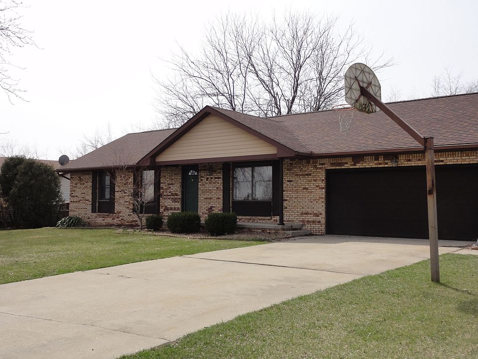 2nd image of 4186 Sauk Trl