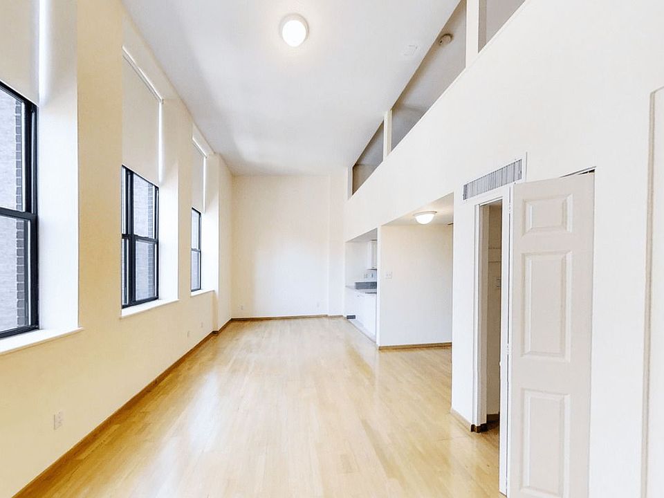 1st image of 371 Madison St APT 517