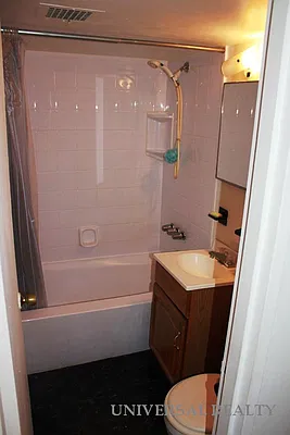 Sold by Universal Realty Group | media 10
