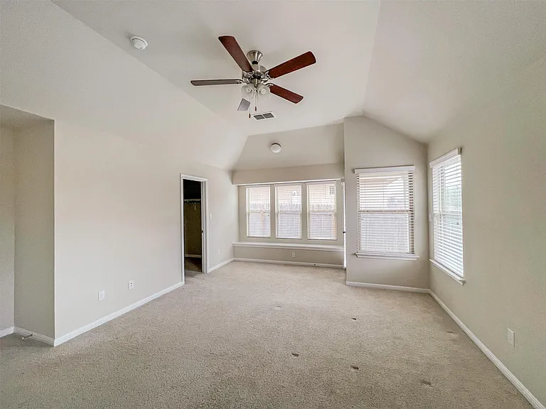 818 Silo St — Photo 16