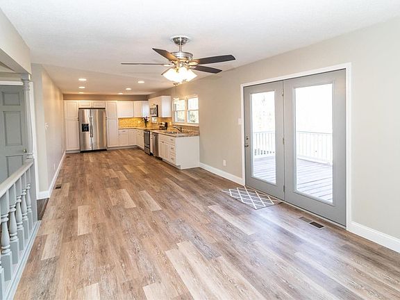 Huge kitchen/dining area
