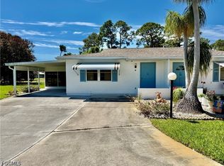 4 Desert Ash Ct, Lehigh Acres, FL 33936