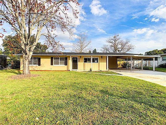 2nd image of 205 Satsuma Dr