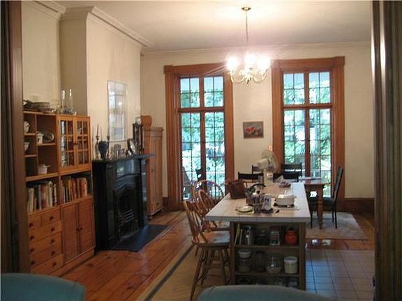 3rd image of 298 W 11th St