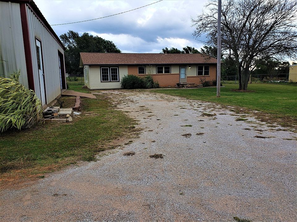 1st image of 811 Highway 177