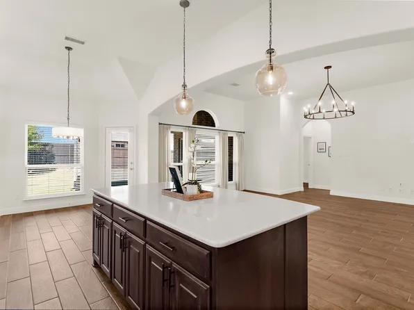 1421 Hodge St, McKinney, TX 75071