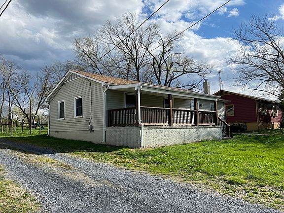 3rd image of 7872 Senseney Ave
