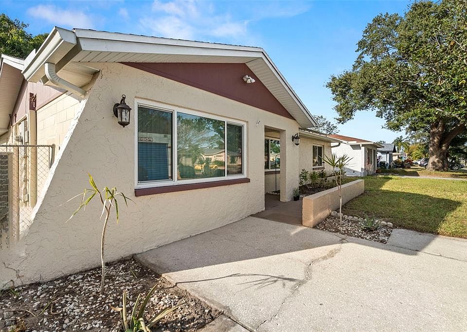 2708 Fulton St SW, Largo, FL 33774 | MLS #TB8334023 | Zillow