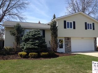 6806 Tobik Trl, Parma Heights, OH 44130
