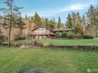 8388 N Pass Rd, Sumas, WA 98295