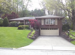 1226 Holy Cross Drive, Monroeville, PA