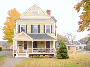34 Dearborn St, Salem, MA 01970