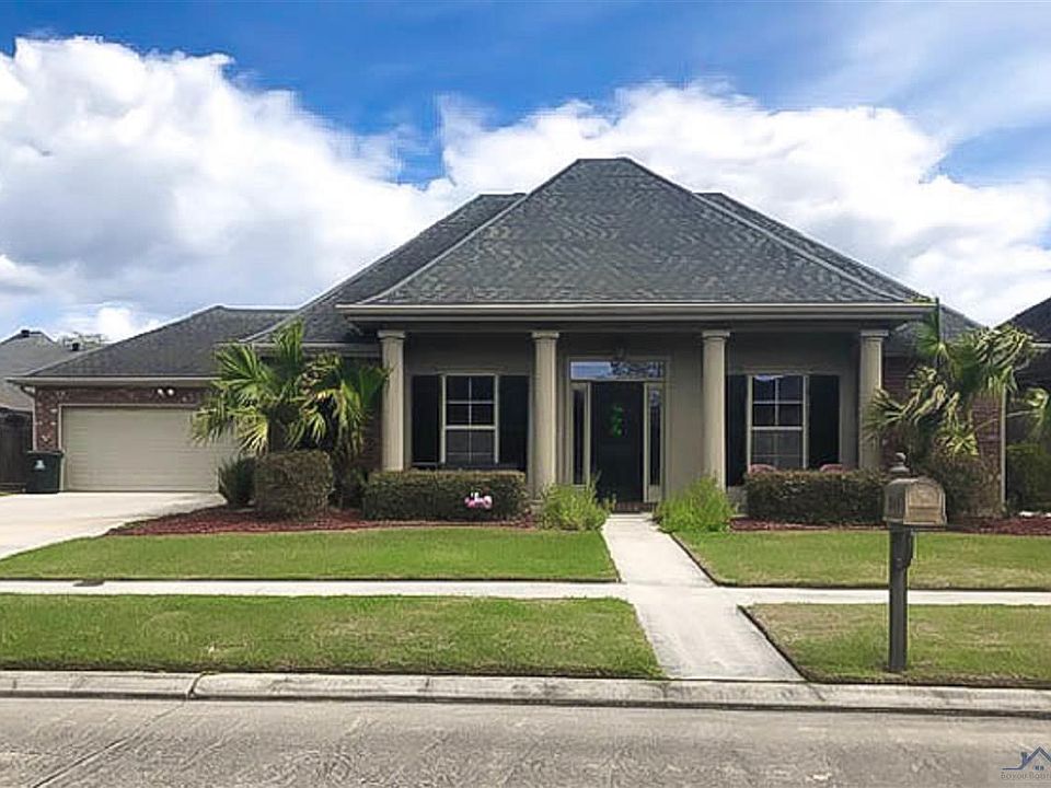 1st image of 245 Terra Cane Dr