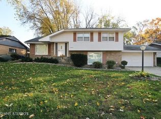 1446 W Vanmeter St, Kankakee, IL 60901