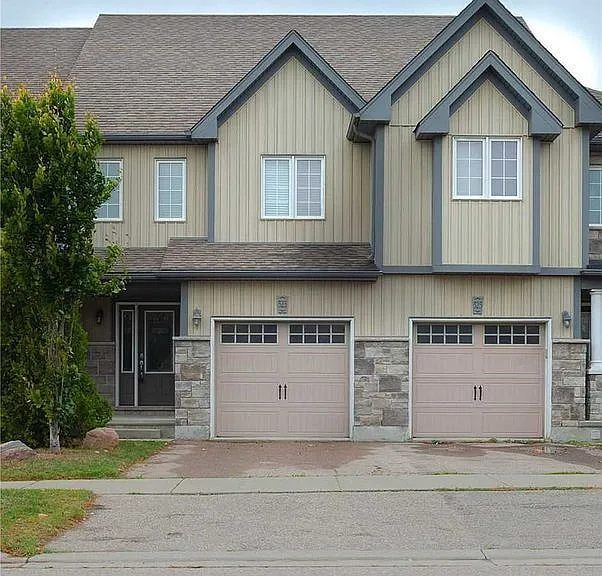 523 Windflower Cres — Photo 1