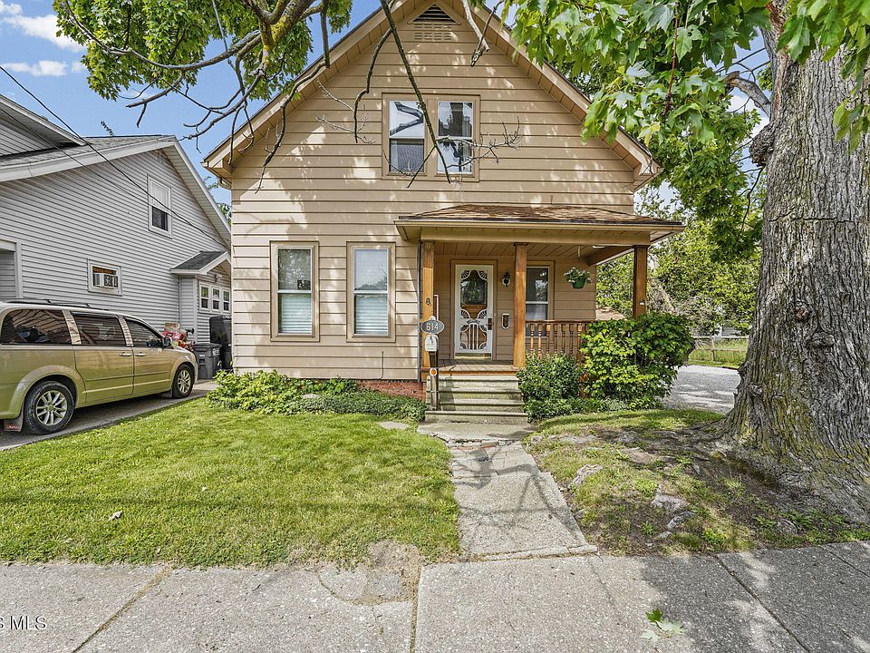 1st image of 614 Howland Ave