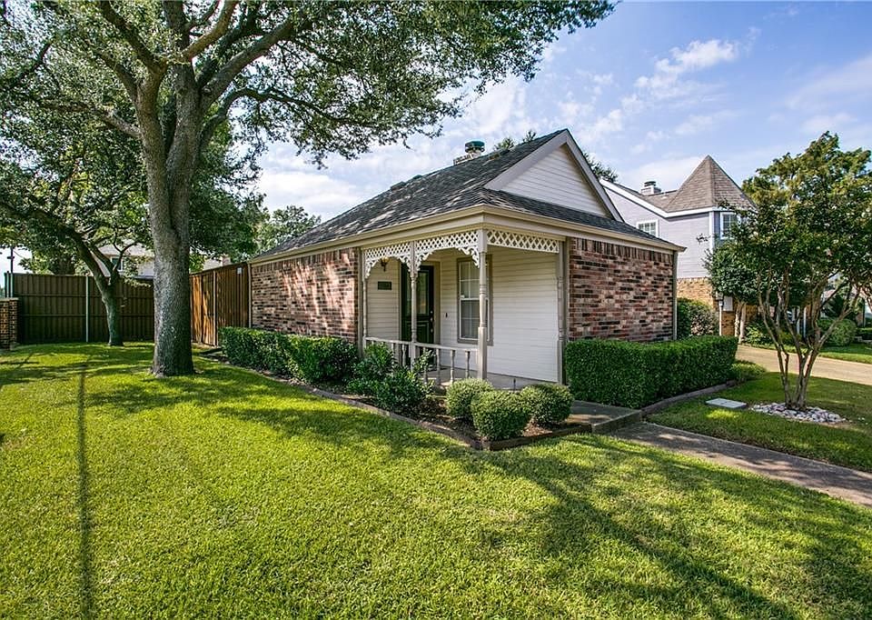 1st image of 18003 Whispering Gables Ln