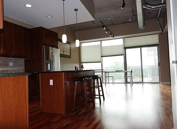 5th image of 350 N Main St Unit 612