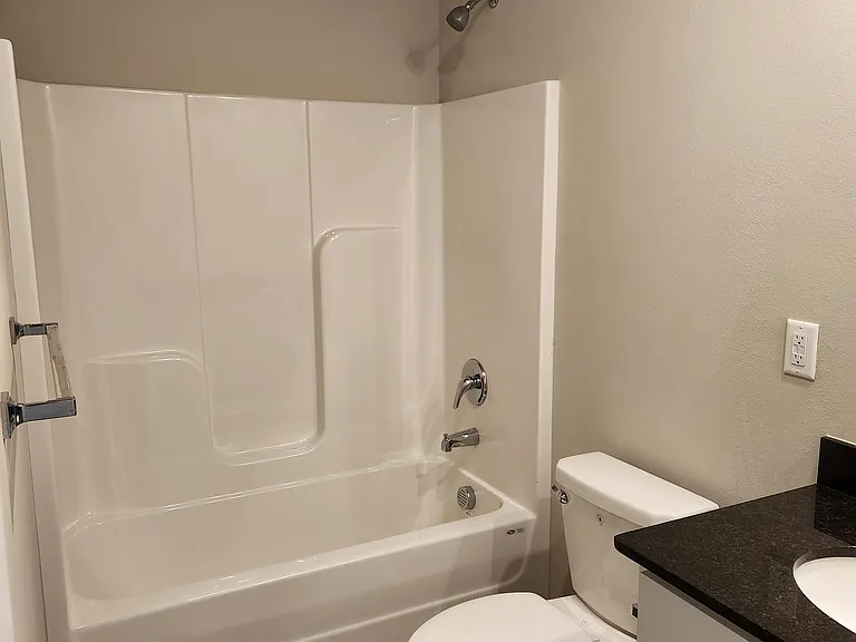 2448 N Raven Ln — Photo 15