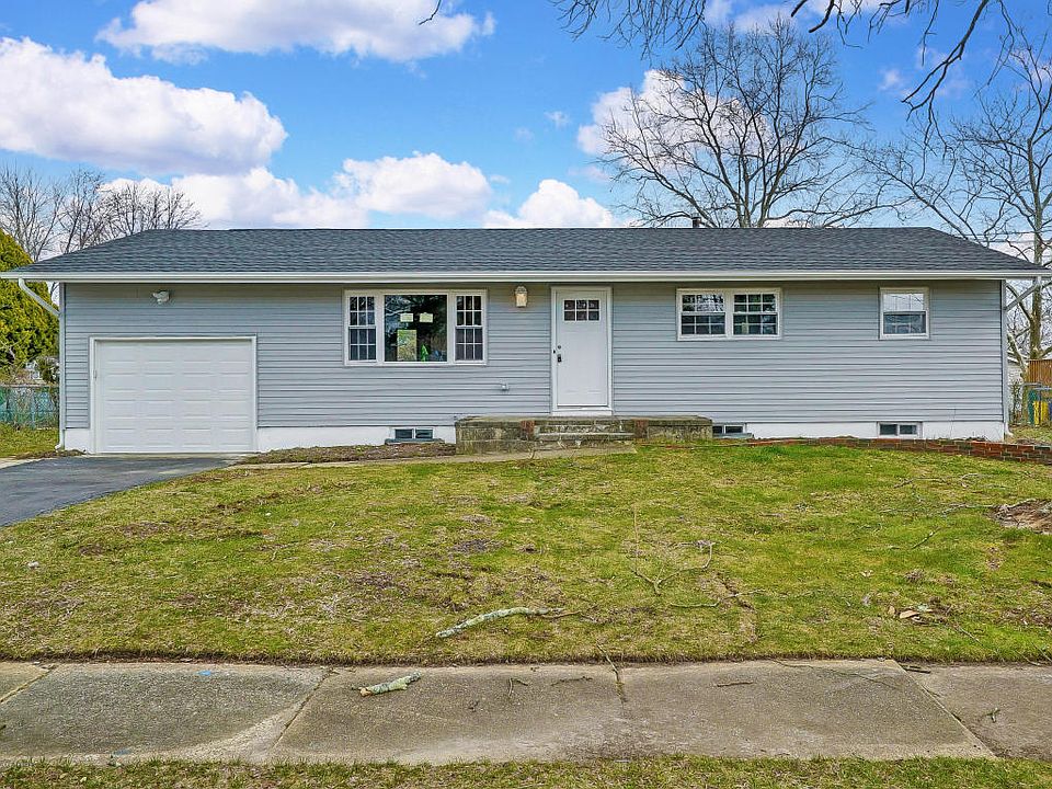 4 Xavier Dr, Jackson, NJ 08527 Zillow