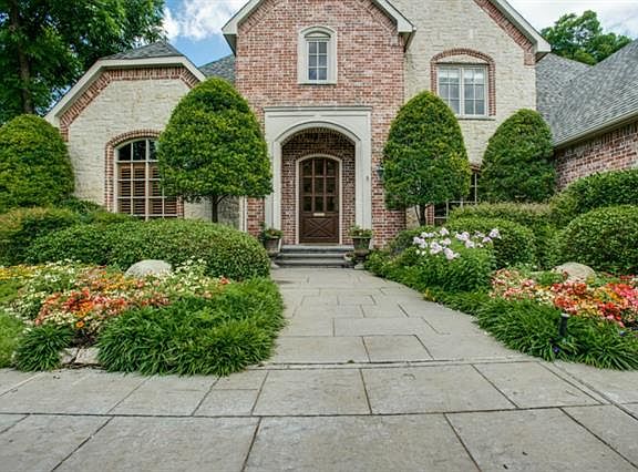 2nd image of 6449 Waggoner Dr