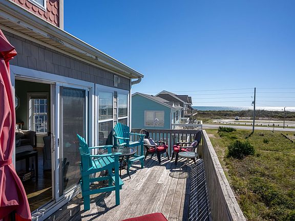 3rd image of 113 Summer Place Dr