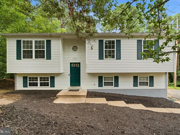 373 Cactus Trl, Lusby, MD 20657