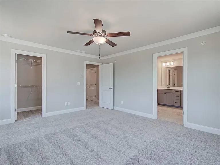 1095 Knoxboro Ln — Photo 22