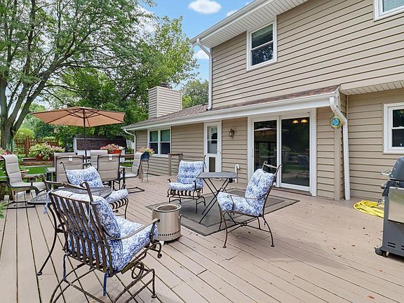 2nd image of 10257 W Spring Green ROAD