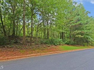 2012 Burgundy Dr, Braselton, GA