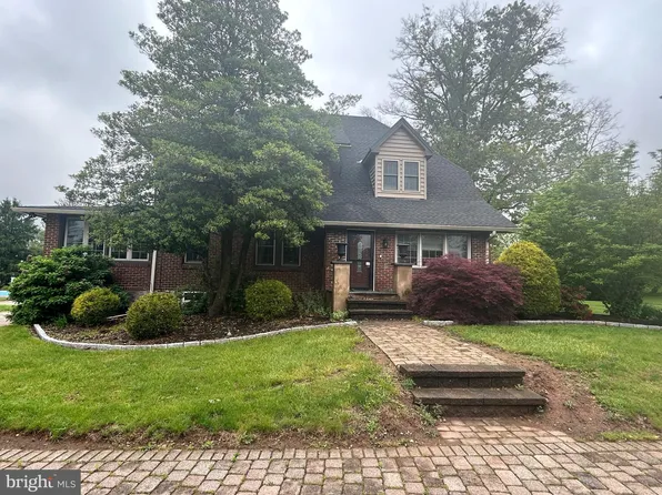 3232 Skippack Pike, Lansdale, PA 19446