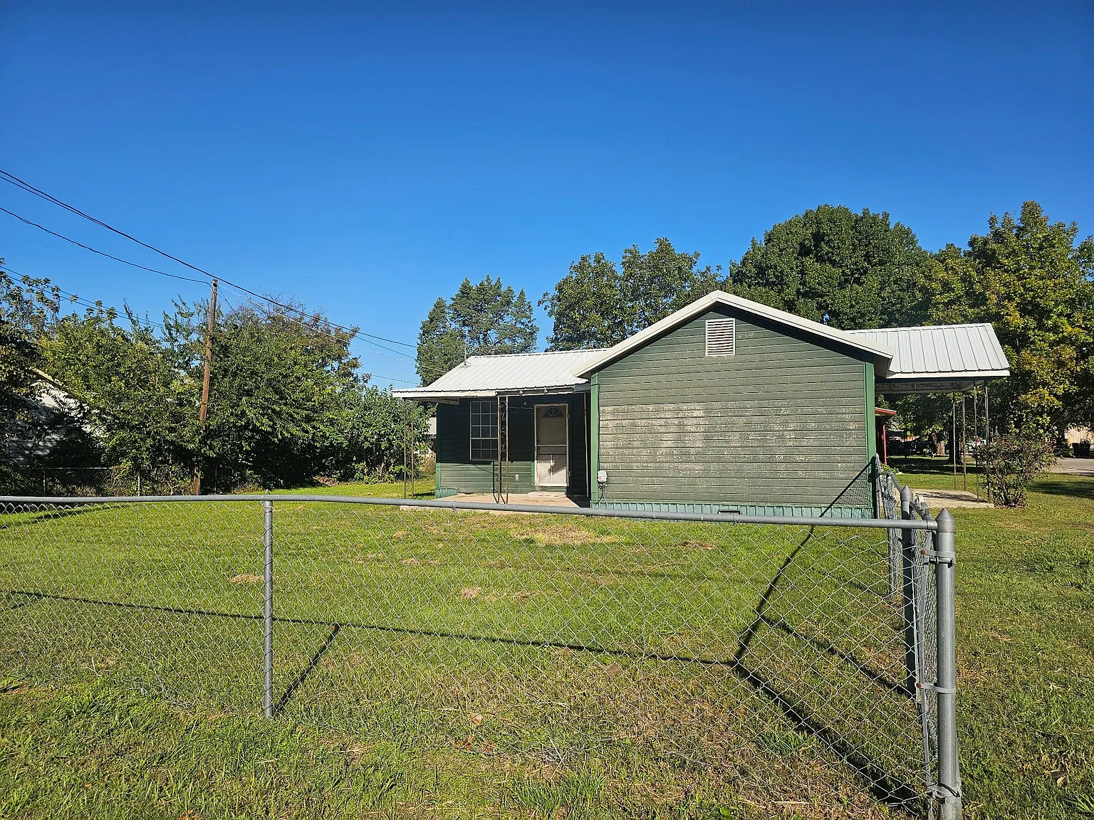 2 bed, 864 sqft, $1,100 — Photo 3