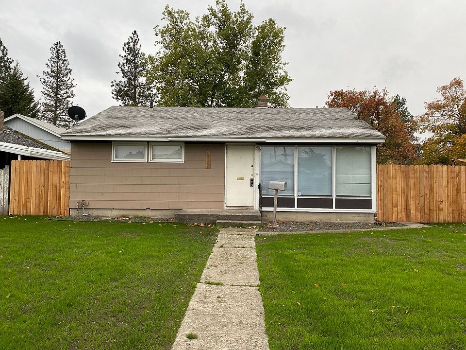 1st image of 109 W Heroy Ave