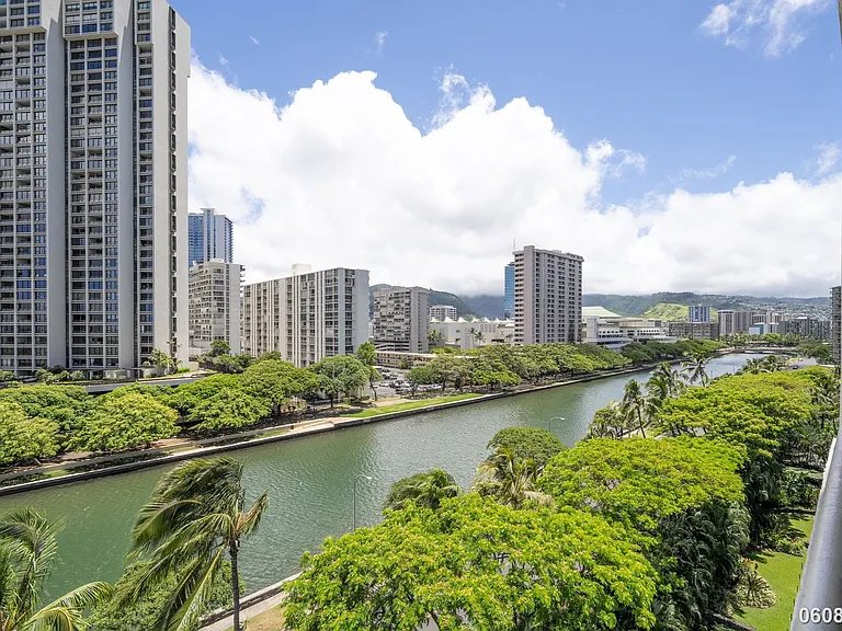 1676 Ala Moana Blvd #710 — Photo 9