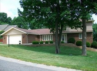 417 Wilshire Ct, Valparaiso, IN 46385