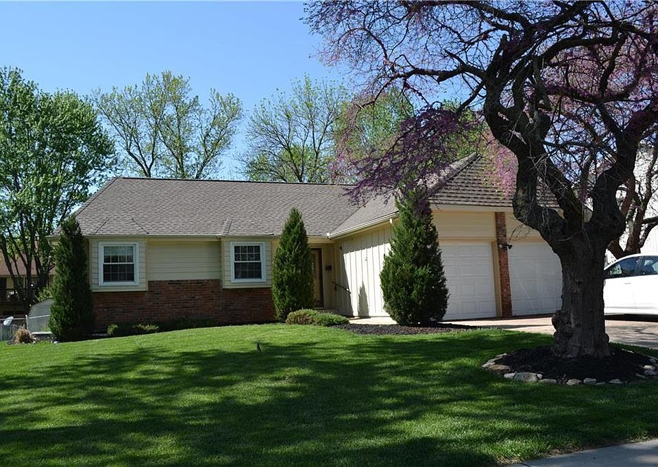 2nd image of 13928 S Cottonwood Dr