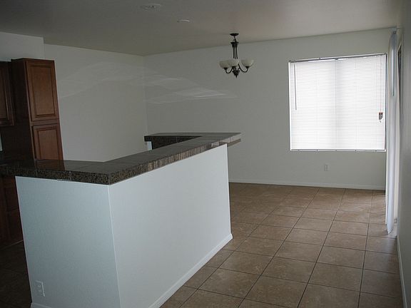 4th image of 10030 W Sells Dr