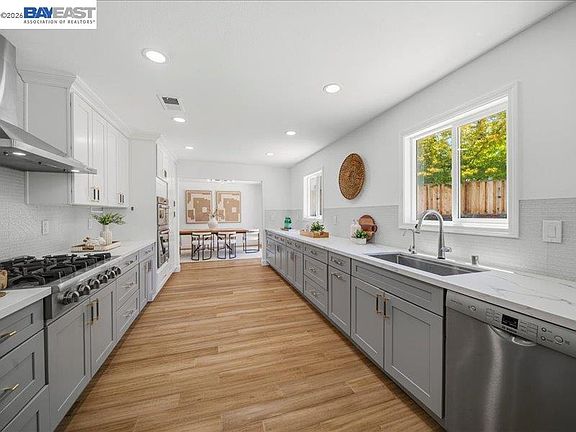 2nd image of 7966 Iglesia Dr