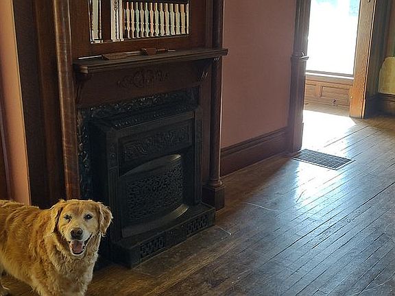 5th image of 417 Maple St