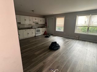 40 12th Ave APT 8, Paterson, NJ