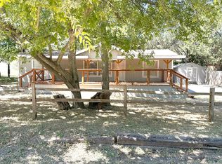 7939 WHARTONS DOCK RD, Bandera, TX 78003