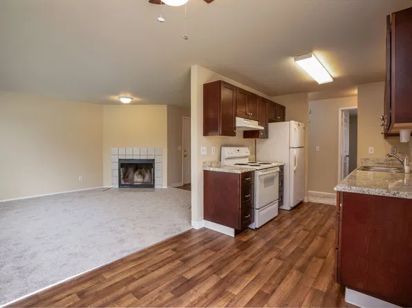 Pacific 504, 504 4th Ave SE APT C, Pacific, WA 98047