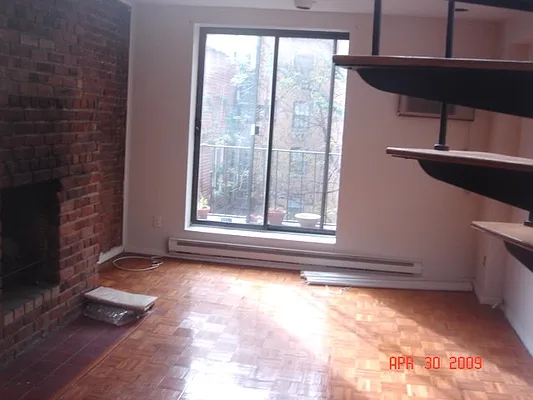 Rented by Paley Management | media 40