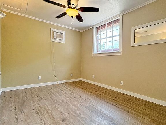 2nd image of 185 Candy Rd