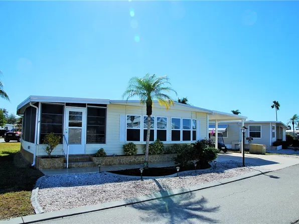 26 Nicklaus Blvd, North Fort Myers, FL 33903