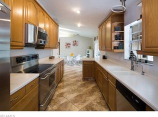 490 18th Ave NE, Naples, FL 34120