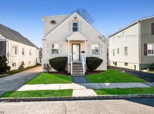 37 Fritz St, Bloomfield, NJ 07003