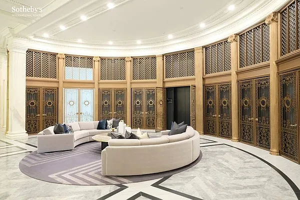 Rented by Sotheby's International Realty | media 49