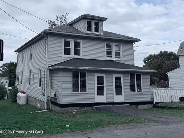 182 Alvin St, Freeland, PA 18224